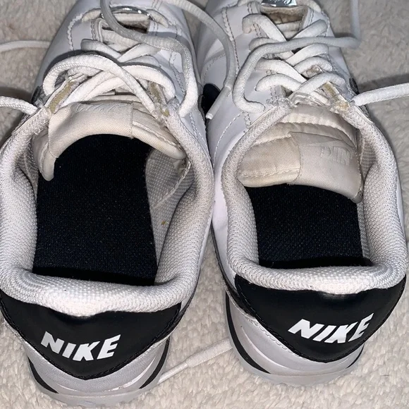 Nike Cortez Sneakers White & Black Kids 4 - Picture 4 of 12